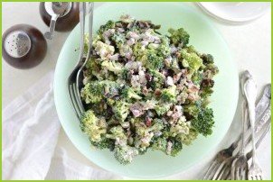 Салат с брокколи и беконом - фото шаг 4