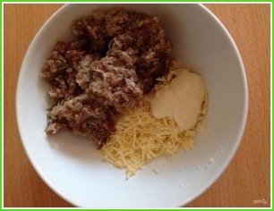 Зразы картофельные с мясом в духовке - фото шаг 3