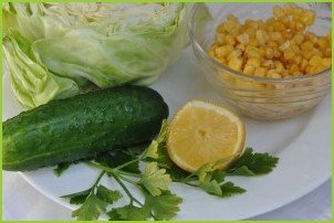 Простой салат с кукурузой консервированной - фото шаг 1