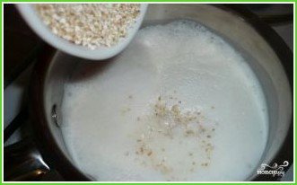 Ячневая каша на молоке - фото шаг 2