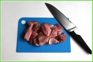 Мясо, тушенное в кастрюле - фото шаг 3