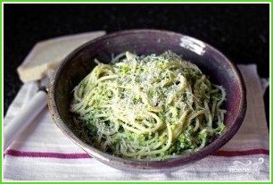 Спагетти с брокколи - фото шаг 7