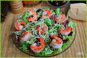 Салат с креветками и оливками - фото шаг 8
