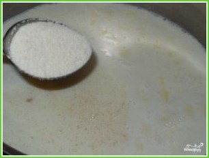 Вкусная манная каша на молоке - фото шаг 3