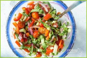Салат с кальмарами и овощами - фото шаг 1