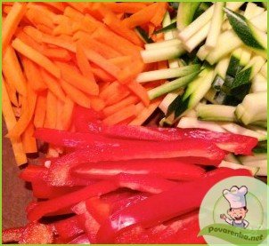 Креветки с овощами - фото шаг 1