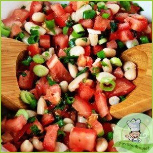 Салат из помидоров и фасоли - фото шаг 7