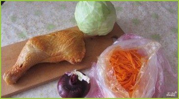 Салат с копчёной курицей и корейской морковью - фото шаг 1