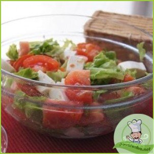 Салат с помидорами и сыром - фото шаг 4