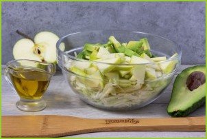 Салат из авокадо и капусты - фото шаг 4
