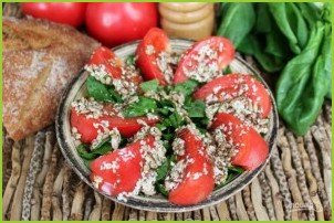Салат из помидоров с кунжутом, семечками и семенами льна - фото шаг 7