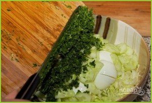 Салат с капустой и огурцом - фото шаг 6