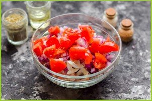 Салат с креветками и тунцом - фото шаг 6