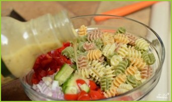 Итальянский салат с пастой - фото шаг 5