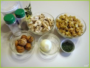 Салат с грибами жареными - фото шаг 1