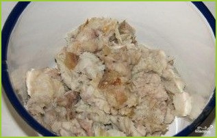 Салат с копченой скумбрией - фото шаг 1