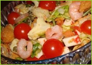 Простой салат с каперсами - фото шаг 8