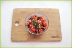 Салат из свеклы и помидоров - фото шаг 8
