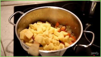 Тыквенный крем-суп со сливками и сыром - фото шаг 3