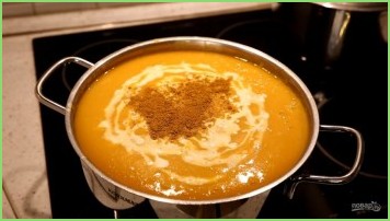 Тыквенный крем-суп со сливками и сыром - фото шаг 6