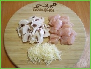 Фетучини с курицей и грибами - фото шаг 2