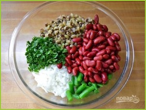 Салат из консервированной красной фасоли - фото шаг 3