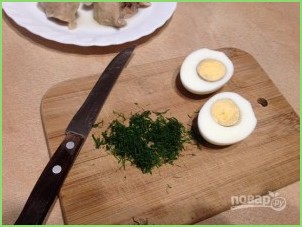 Куриный бульон с яйцом - фото шаг 7