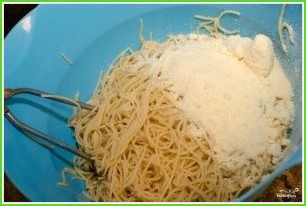 Пирог со спагетти - фото шаг 3