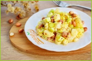 Салат картофельный с ананасом - фото шаг 3