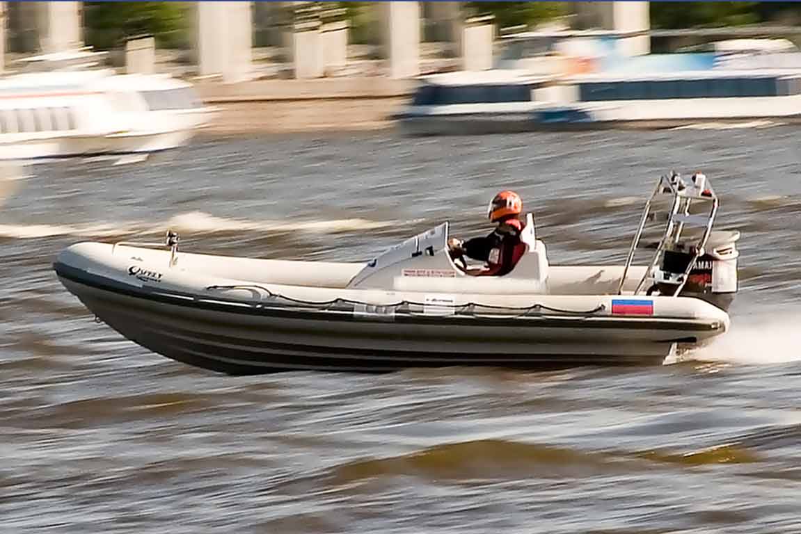 Определение маломерных судов. Маломерное судно "caba 700 Viking". Турбопаруса на маломерное судно. Виды маломерных судов фото. Виды маломерных судов фото женщины.