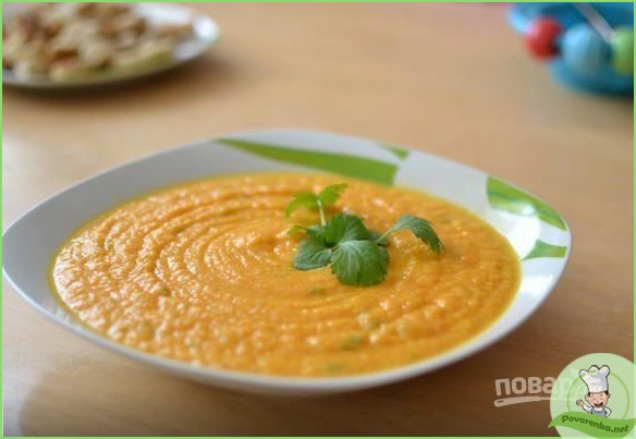 Острый морковный суп с курагой - фото шаг 1