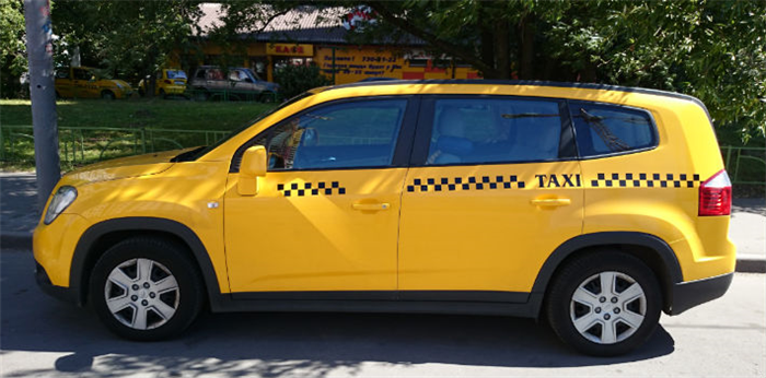 Такси-минивэны для поездок на пикники, в аэропорты и другие места