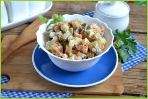 Вегетарианский салат с шампиньонами - фото шаг 8