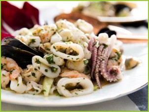 Морской салат с креветками - фото шаг 6