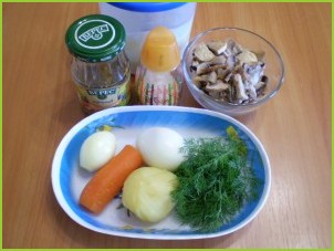 Салат с картошкой и грибами - фото шаг 1