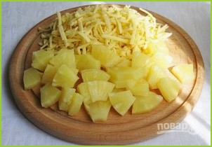 Салат с курицей, сыром и ананасом - фото шаг 5