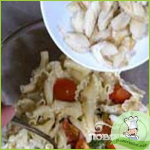 Макаронный салат с копченой рыбой - фото шаг 2