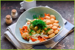 Постный салат с фасолью и корейской морковью - фото шаг 5