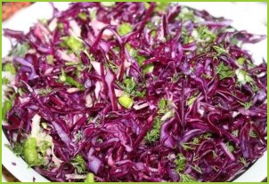 Салат к шашлыку из капусты - фото шаг 7