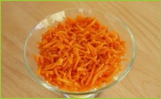 Салат с корейской морковкой и ветчиной - фото шаг 7