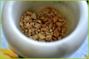 Освежающий салат из огурцов с арахисом - фото шаг 3