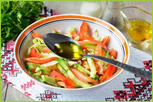 Овощной салат с пекинской капустой - фото шаг 6