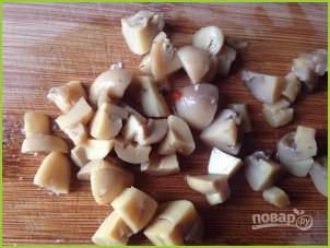 Салат из куриной печени с грибами - фото шаг 6