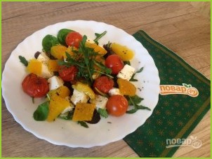 Салат с моцареллой, запеченными перцем и помидорами - фото шаг 8