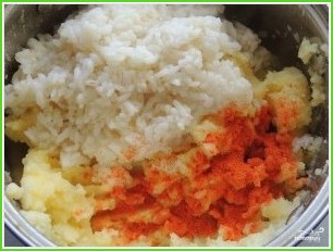 Картофельные котлеты с рисом - фото шаг 3