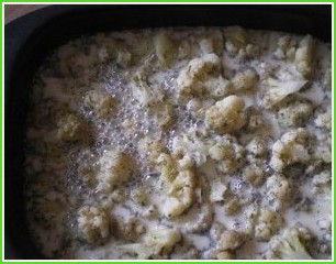 Омлет с цветной капустой в духовке - фото шаг 4