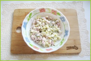 Салат со свининой и солеными огурцами - фото шаг 10