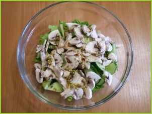 Салат из свежих грибов шампиньонов - фото шаг 7