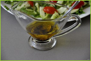 Зеленый салат с печенью - фото шаг 7