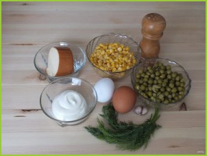 Салат из горошка и кукурузы - фото шаг 1